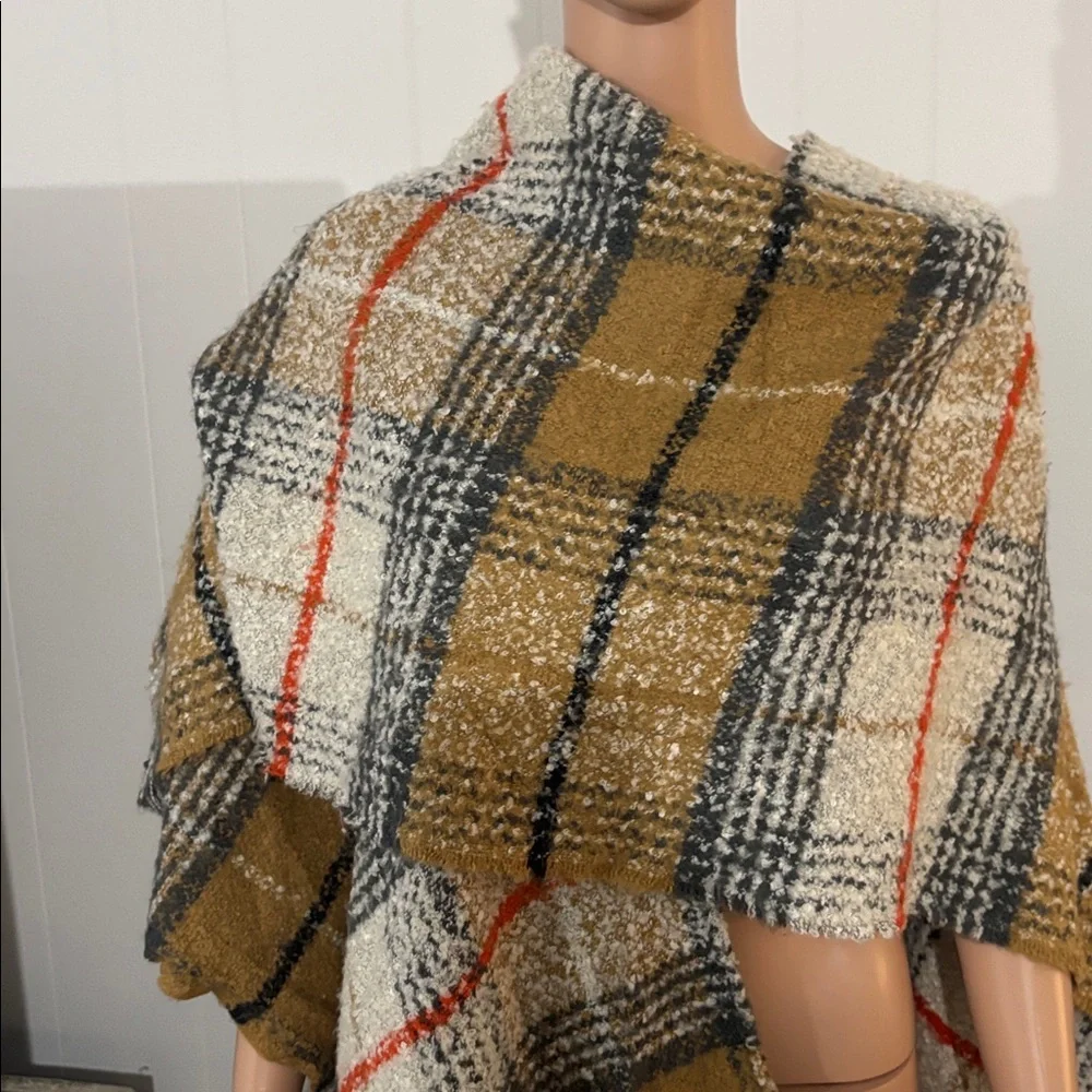Echo Plaid Essentials Cozy Winter Poncho Wrap‎ O/S